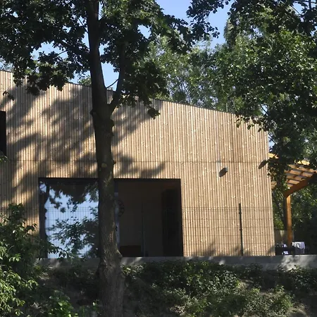 Glamping Hynkov Holiday home *